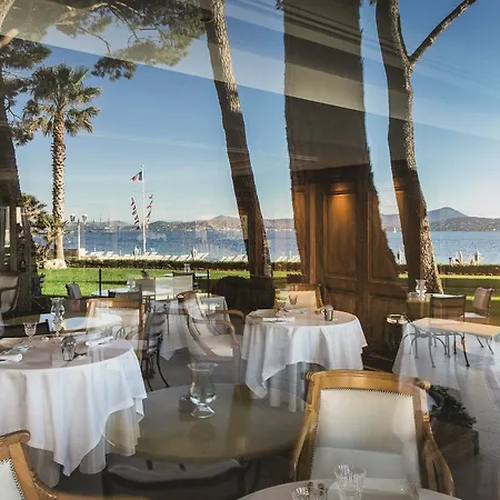 Hotel La De La Pinede Saint-Tropez
